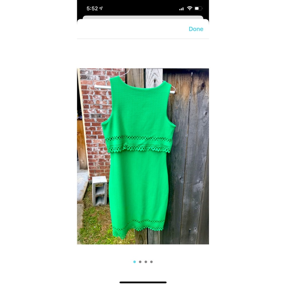 Gianni Bini Small Bright Beautiful Green Dress.